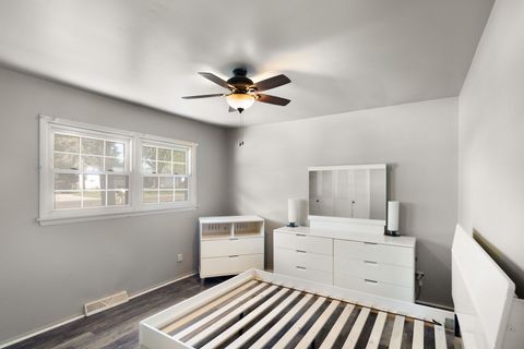 Tiny photo for 4712 Gregory Street, McHenry, IL 60051 (MLS # 12481702)