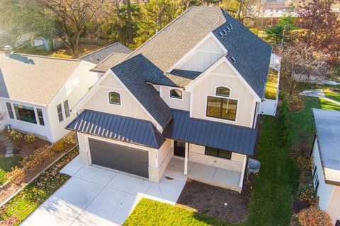 Tiny photo for 508 W Alma Street, Elmhurst, IL 60126 (MLS # 12388331)