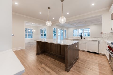 Tiny photo for 508 W Alma Street, Elmhurst, IL 60126 (MLS # 12388331)