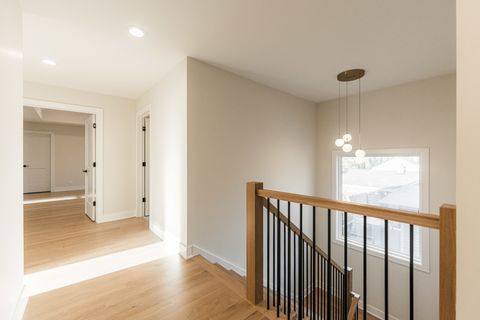 Tiny photo for 508 W Alma Street, Elmhurst, IL 60126 (MLS # 12388331)