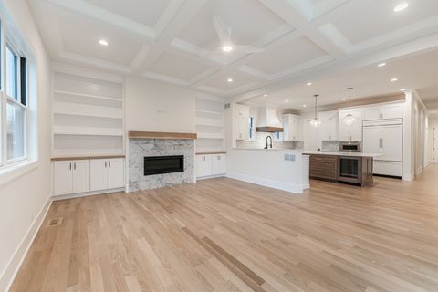 Tiny photo for 508 W Alma Street, Elmhurst, IL 60126 (MLS # 12388331)