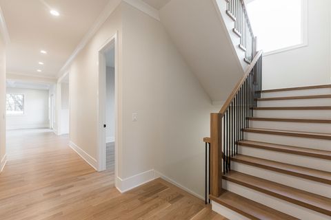 Tiny photo for 508 W Alma Street, Elmhurst, IL 60126 (MLS # 12388331)