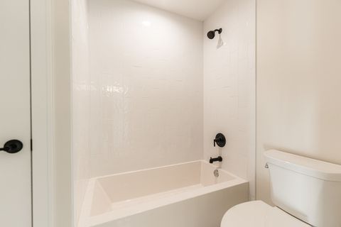 Tiny photo for 508 W Alma Street, Elmhurst, IL 60126 (MLS # 12388331)