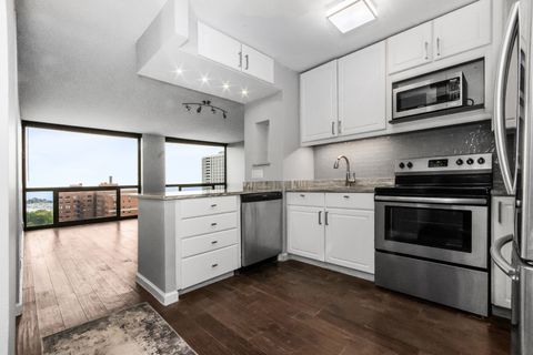Tiny photo for 4343 N Clarendon Avenue #2112, Chicago, IL 60613 (MLS # 12495685)