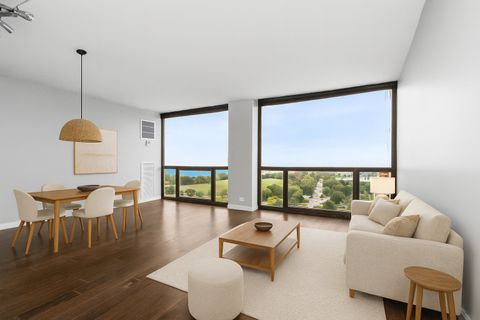 Tiny photo for 4343 N Clarendon Avenue #2112, Chicago, IL 60613 (MLS # 12495685)