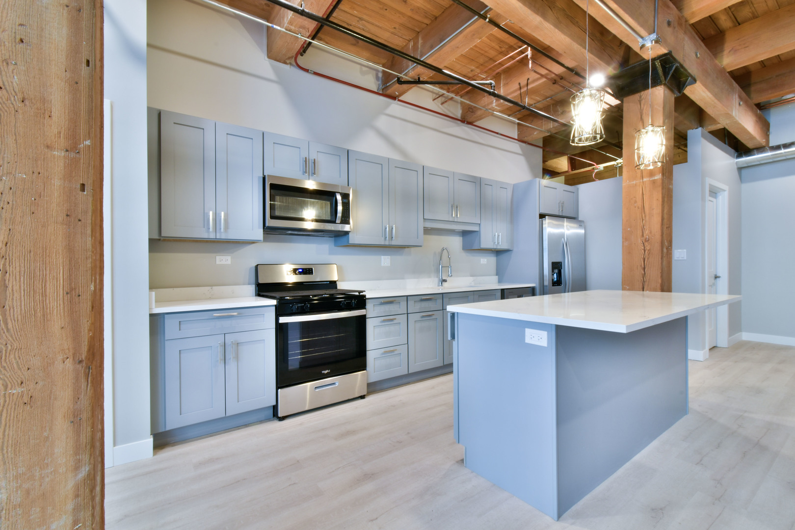 11 E Illinois Street 301