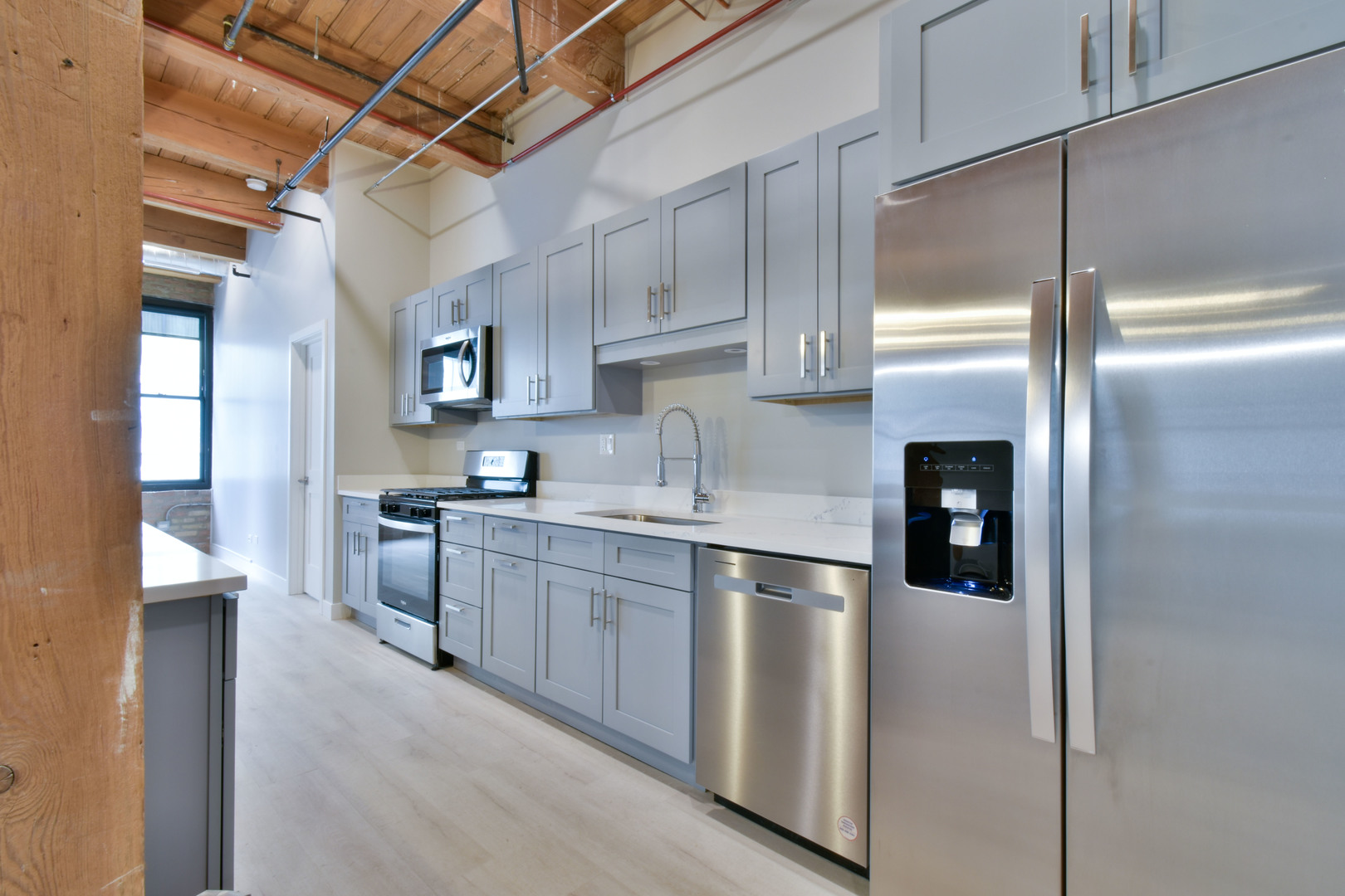 11 E Illinois Street 301