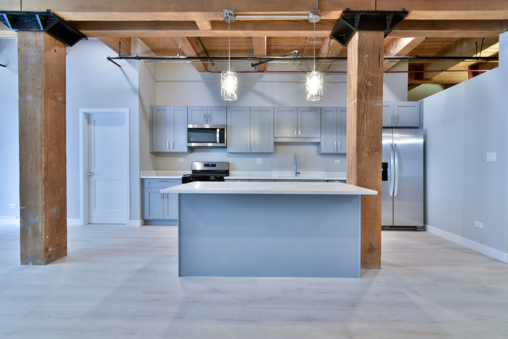 11 E Illinois Street 301