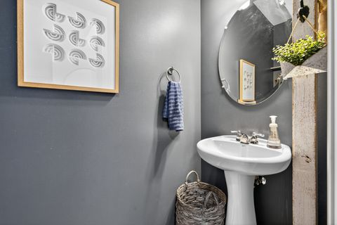 Tiny photo for 260 LONGVIEW Drive, Elgin, IL 60123 (MLS # 12473226)