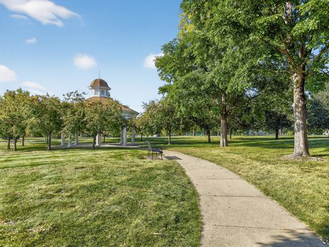 Tiny photo for 260 LONGVIEW Drive, Elgin, IL 60123 (MLS # 12473226)