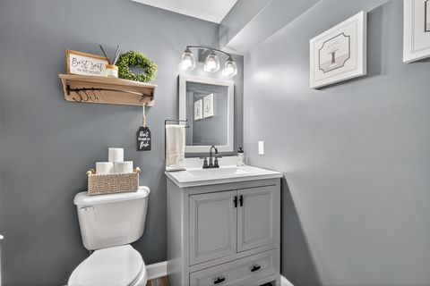 Tiny photo for 260 LONGVIEW Drive, Elgin, IL 60123 (MLS # 12473226)