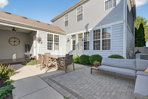 Tiny photo for 260 LONGVIEW Drive, Elgin, IL 60123 (MLS # 12473226)