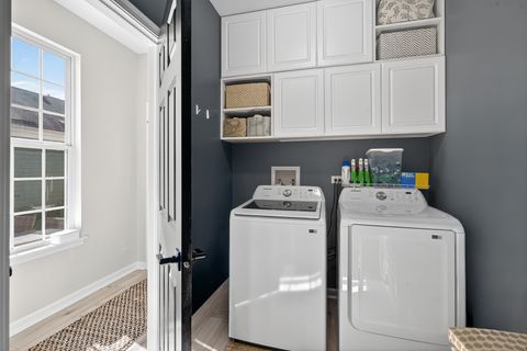 Tiny photo for 260 LONGVIEW Drive, Elgin, IL 60123 (MLS # 12473226)