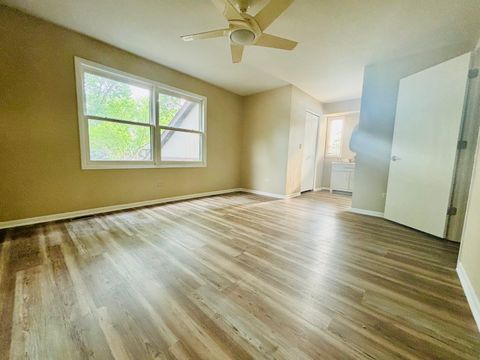 Tiny photo for 325 Shadowbend Drive, Wheeling, IL 60090 (MLS # 12441885)
