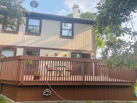 Tiny photo for 325 Shadowbend Drive, Wheeling, IL 60090 (MLS # 12441885)