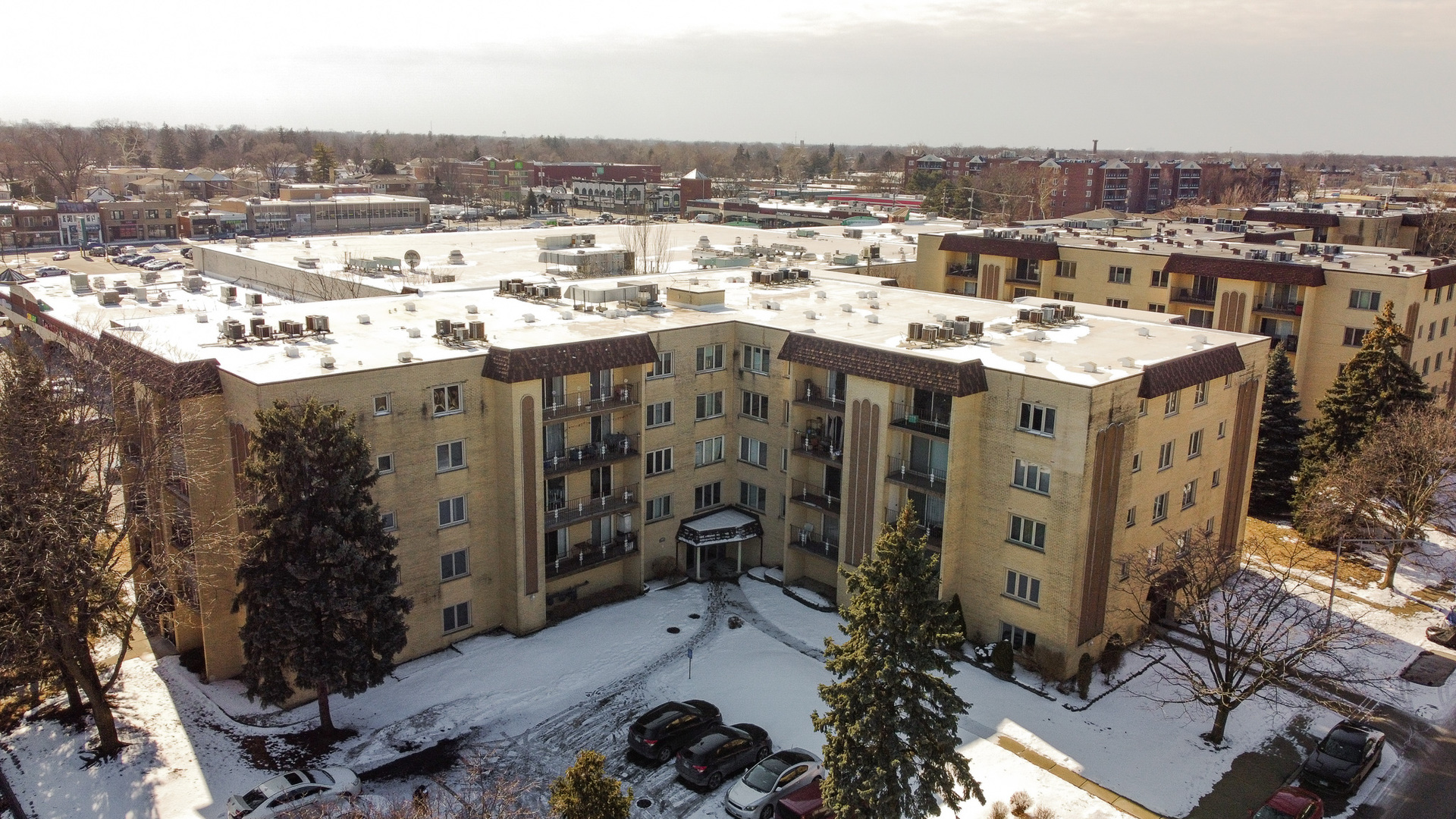 4106 N Narragansett Avenue 507