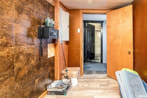 Tiny photo for 320 FRANKLIN Avenue, Orient, IL 62874 (MLS # EB460334)