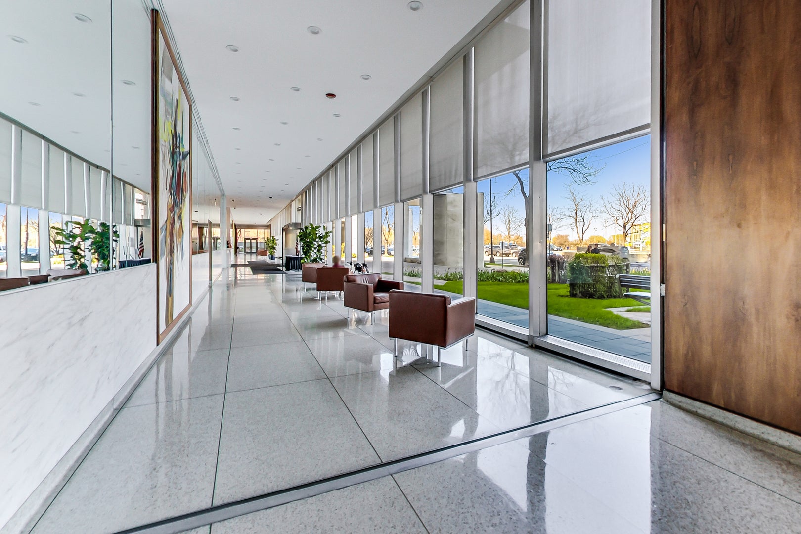 3600 N Lake Shore Drive 1211