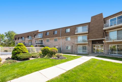 3240 N Manor Drive Unit 130, Lansing, IL 60438 - #: 12645229