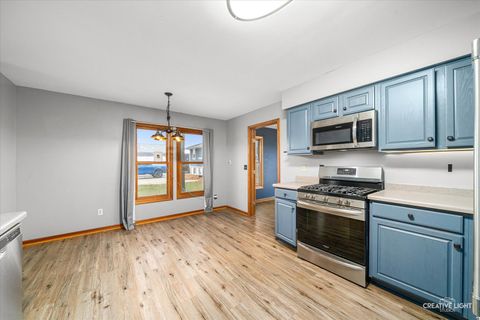 Tiny photo for 2712 N 3853rd Road, Sheridan, IL 60551 (MLS # 12519537)