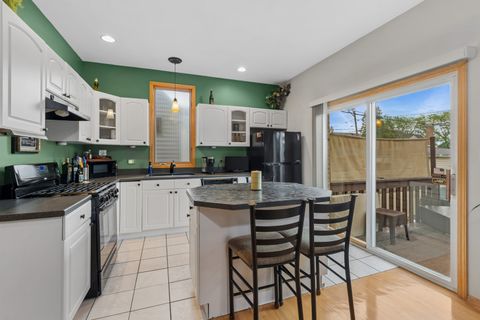 Tiny photo for 3217 N Paris Avenue, Chicago, IL 60634 (MLS # 12635529)