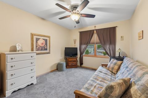 Tiny photo for 3217 N Paris Avenue, Chicago, IL 60634 (MLS # 12635529)