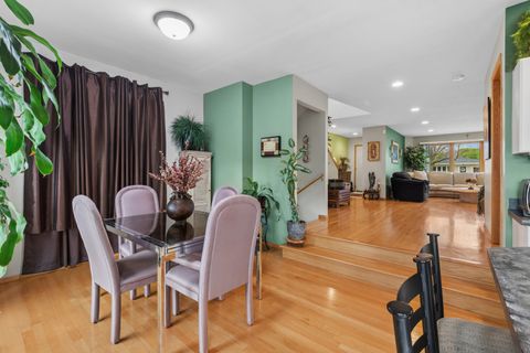 Tiny photo for 3217 N Paris Avenue, Chicago, IL 60634 (MLS # 12635529)