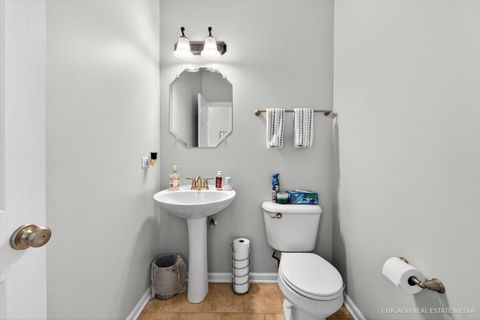 Tiny photo for 403 Town Center Boulevard, Gilberts, IL 60136 (MLS # 12626801)