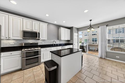 Tiny photo for 403 Town Center Boulevard, Gilberts, IL 60136 (MLS # 12626801)