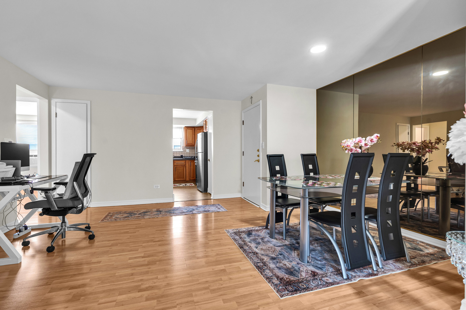 5349 N Delphia Avenue 250