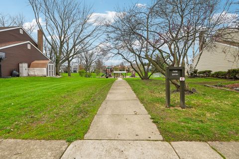 Tiny photo for 221 Hampshire Court #201D, Naperville, IL 60565 (MLS # 12481609)