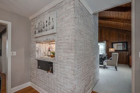 Tiny photo for 702 Maple Lane, Geneva, IL 60134 (MLS # 12626937)