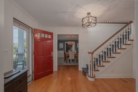 Tiny photo for 702 Maple Lane, Geneva, IL 60134 (MLS # 12626937)