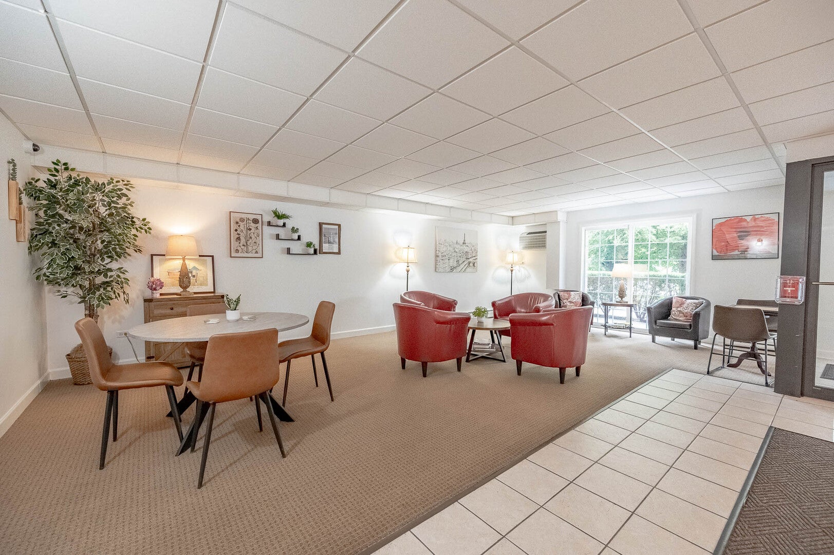 1000 S Lorraine Road 411