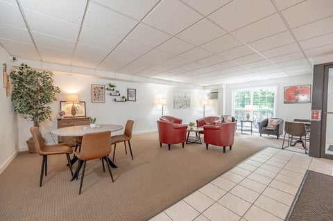 Tiny photo for 1000 S Lorraine Road #411, Wheaton, IL 60189 (MLS # 12757670)