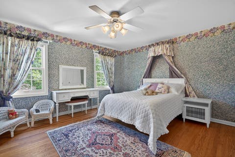 Tiny photo for 38 Forest Hills Road, Lake Bluff, IL 60044 (MLS # 12664058)