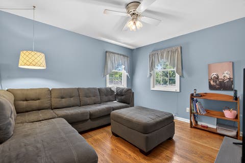 Tiny photo for 38 Forest Hills Road, Lake Bluff, IL 60044 (MLS # 12664058)