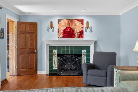 Tiny photo for 38 Forest Hills Road, Lake Bluff, IL 60044 (MLS # 12664058)