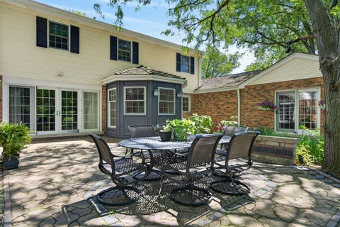 Tiny photo for 38 Forest Hills Road, Lake Bluff, IL 60044 (MLS # 12664058)