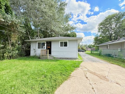 Tiny photo for 826 Williams Street, Calumet City, IL 60409 (MLS # 12676846)