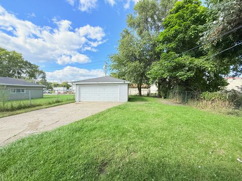 Tiny photo for 826 Williams Street, Calumet City, IL 60409 (MLS # 12676846)
