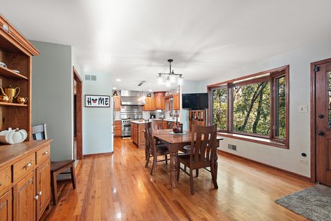 Tiny photo for 1110 Lakeside Drive, New Lenox, IL 60451 (MLS # 12499728)