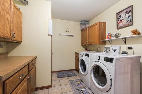 Tiny photo for 1110 Lakeside Drive, New Lenox, IL 60451 (MLS # 12499728)