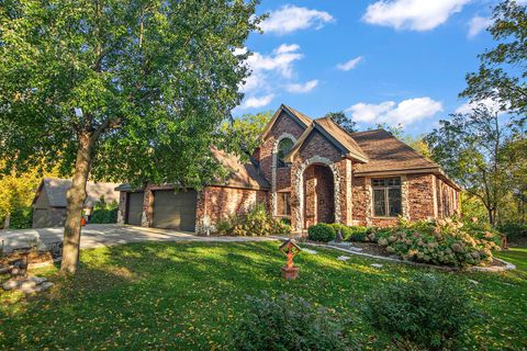 Tiny photo for 1110 Lakeside Drive, New Lenox, IL 60451 (MLS # 12499728)