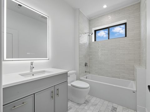Tiny photo for 2471 N Clybourn Avenue #3, Chicago, IL 60614 (MLS # 12560576)