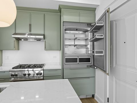 Tiny photo for 2471 N Clybourn Avenue #3, Chicago, IL 60614 (MLS # 12560576)