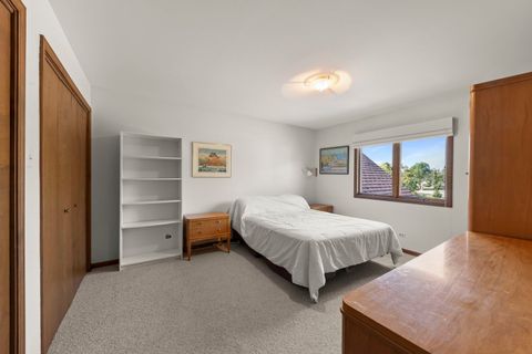 Tiny photo for 3043 Bonnie Brae Cres, Flossmoor, IL 60422 (MLS # 12464923)