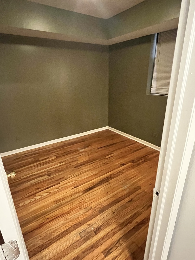 8142 S Drexel Avenue -G