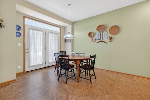 Tiny photo for 507 Homeview Drive, Oswego, IL 60543 (MLS # 12601127)