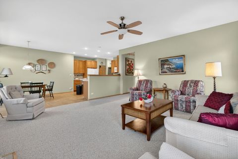 Tiny photo for 507 Homeview Drive, Oswego, IL 60543 (MLS # 12601127)